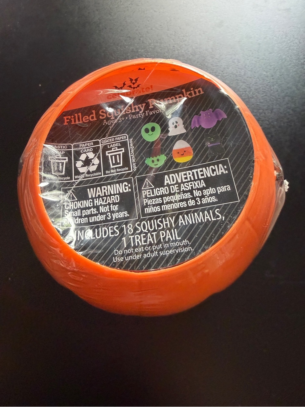 New Halloween Squishy 18 Party Favors Jack-o-Lantern Pumpkin Pail Celebrate Toys